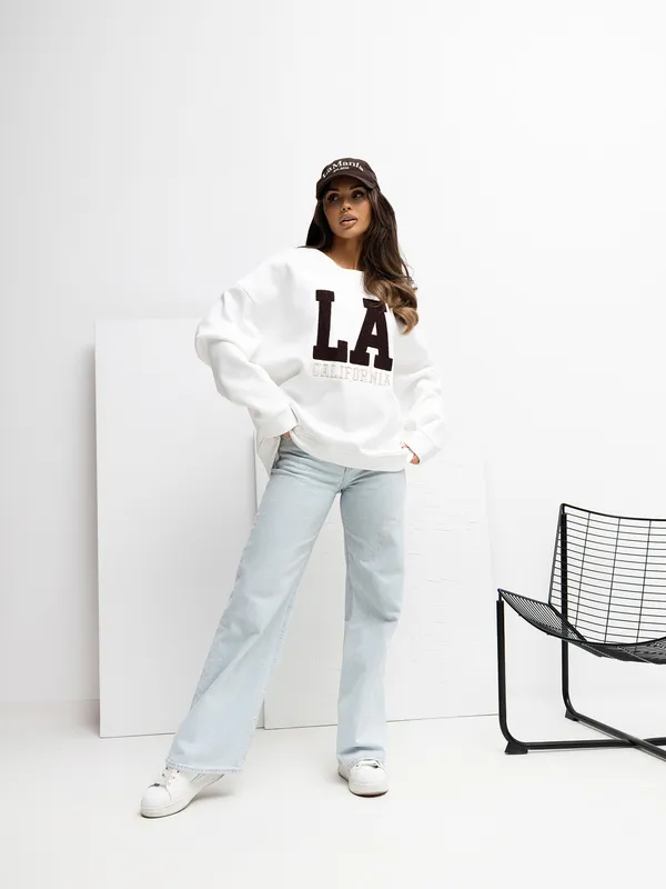 Bluza oversize z napisem w klimacie retro - widok 2
