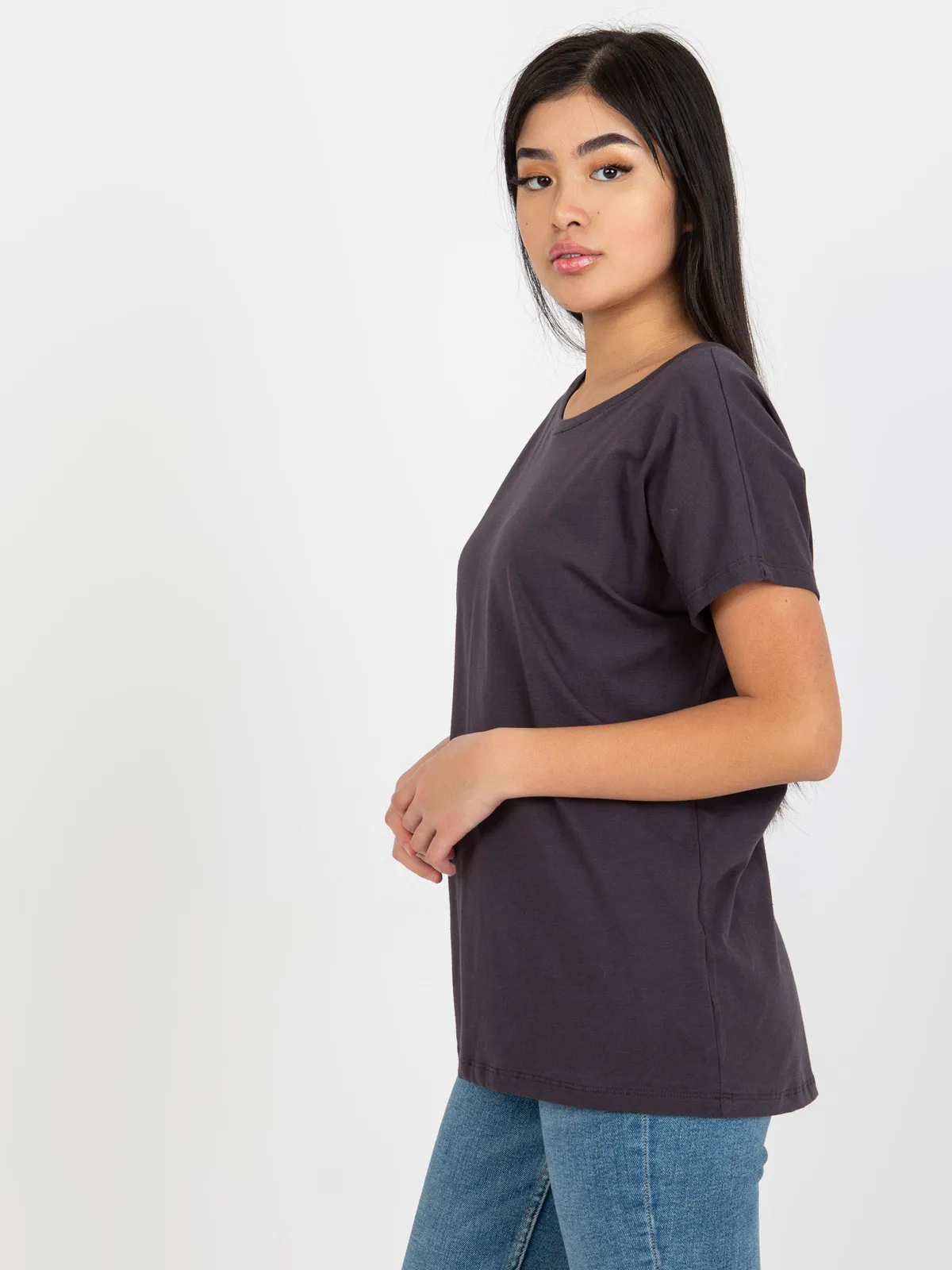 Grafitowy t-shirt basic z dekoltem na plecach Fire - zdjęcie 3