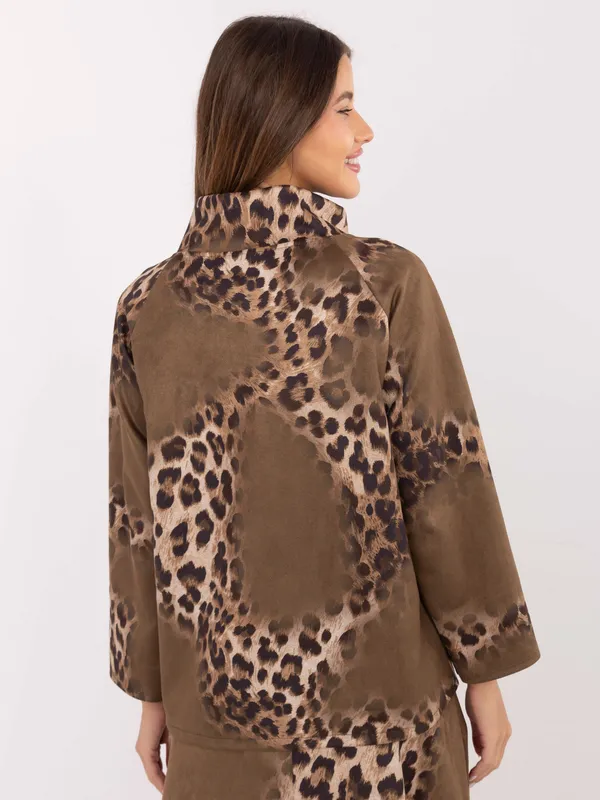 Asymetryczna bluza z wysokim kołnierzem i paskiem