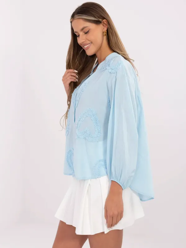 Oversize'owa bluzka z haftowanym motywem serc - widok 2