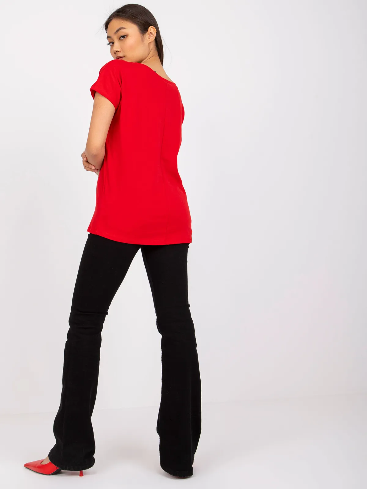 Bawełniany t-shirt V-neck czerwony - zdjęcie 12