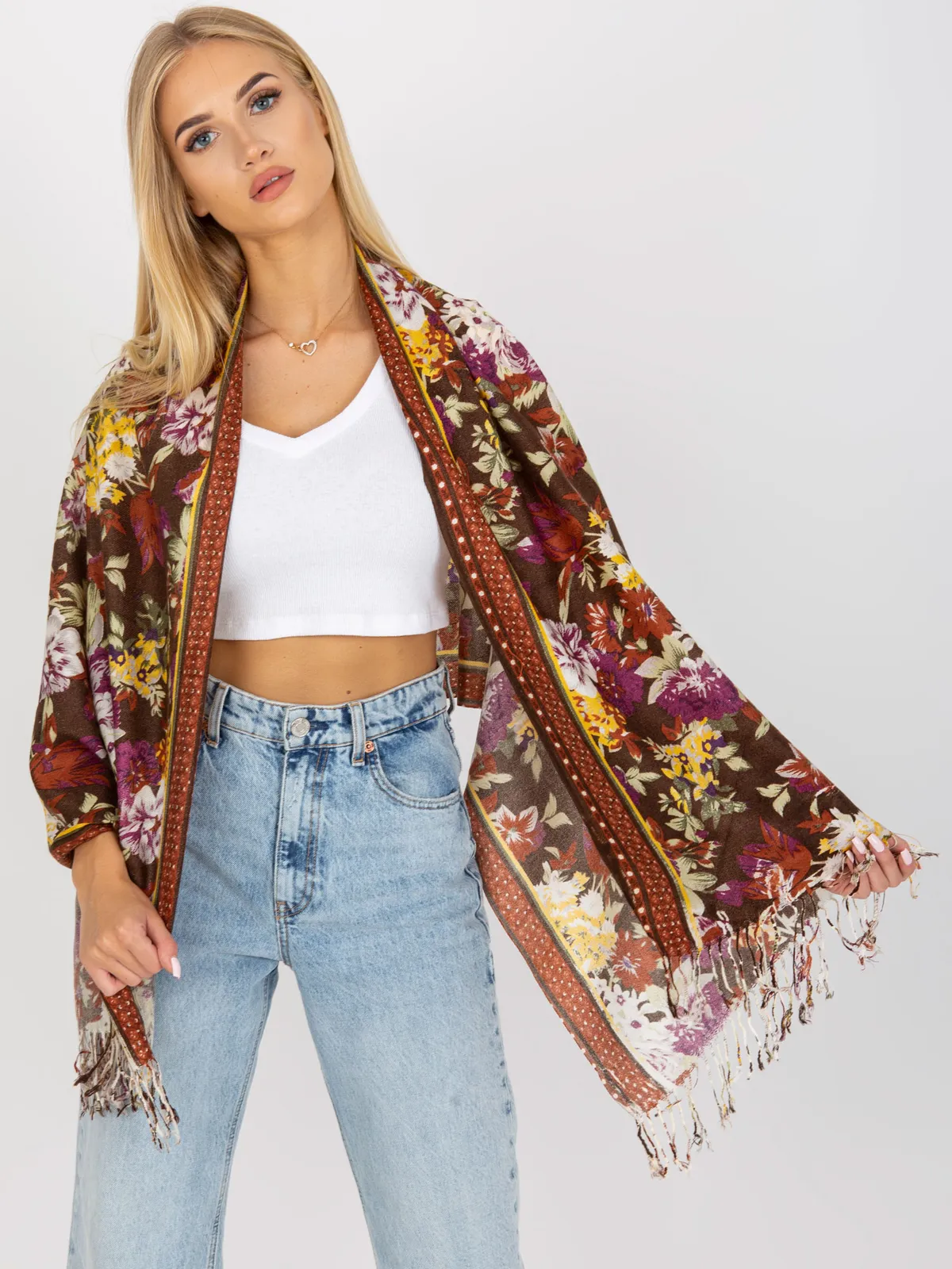 Kwiecista chusta w stylu boho z frędzlami - zdjęcie 1