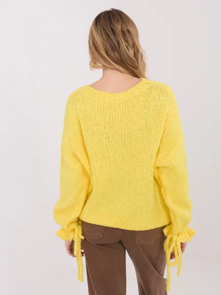 Sweter oversize z wiązanymi rękawami w stylu casual