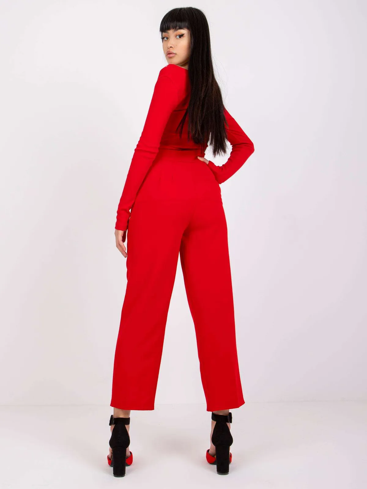 Eleganckie spodnie z wysokim stanem i guzikami - zdjęcie 1