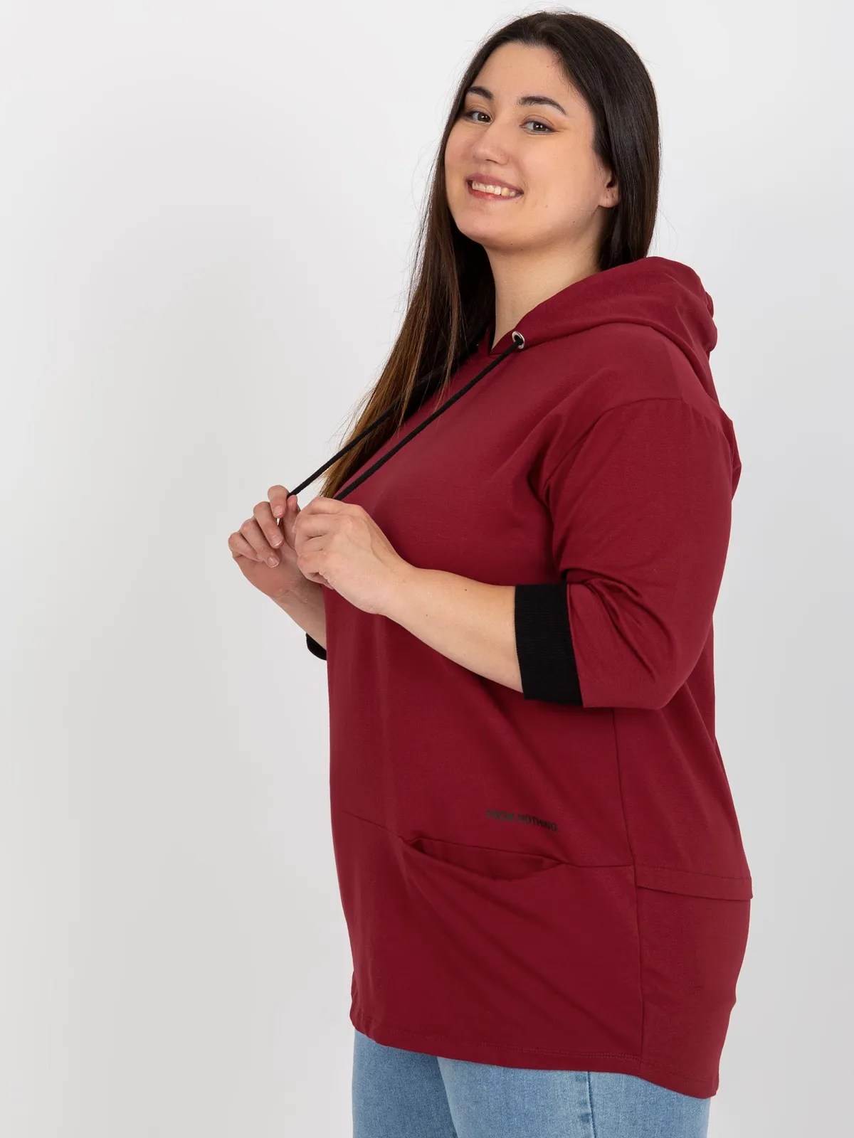 Czarna dresowa bluza plus size z kieszeniami - zdjęcie 3