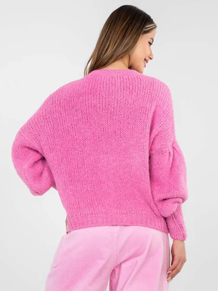 Oversize sweter z bufiastymi rękawami w stylu casual