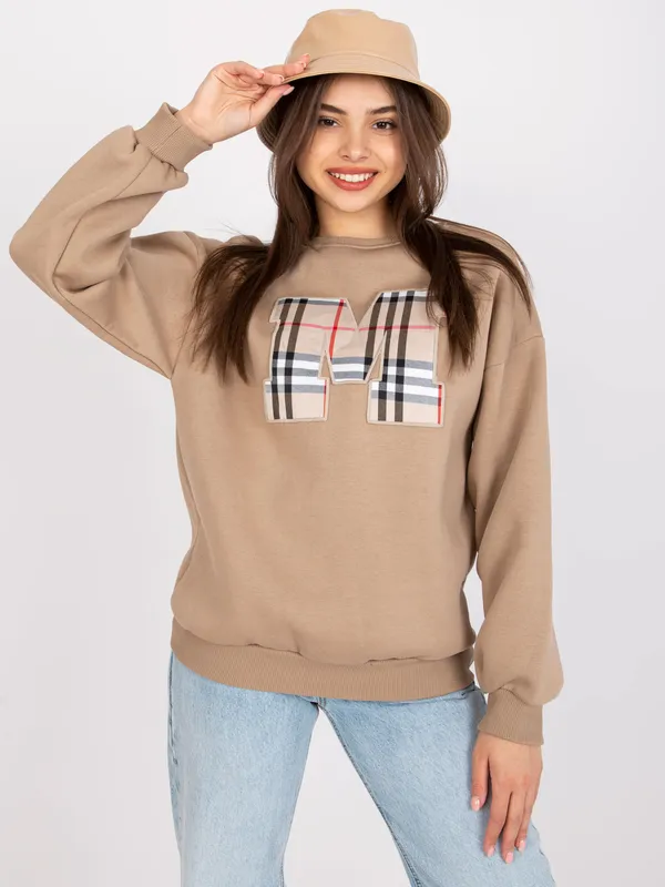 Oversize'owa bluza w stylu casual z aplikacją