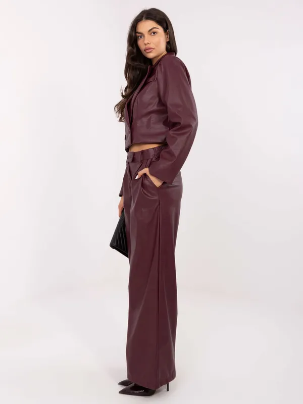 Eleganckie spodnie z wysokim stanem i szerokimi nogawkami