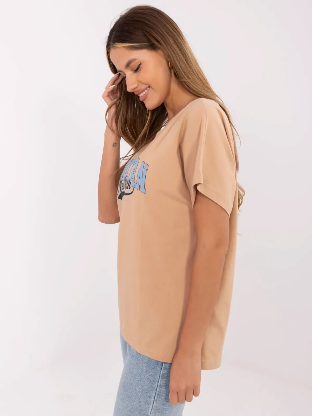 T-shirt oversize z nadrukiem w stylu college - zdjęcie 1