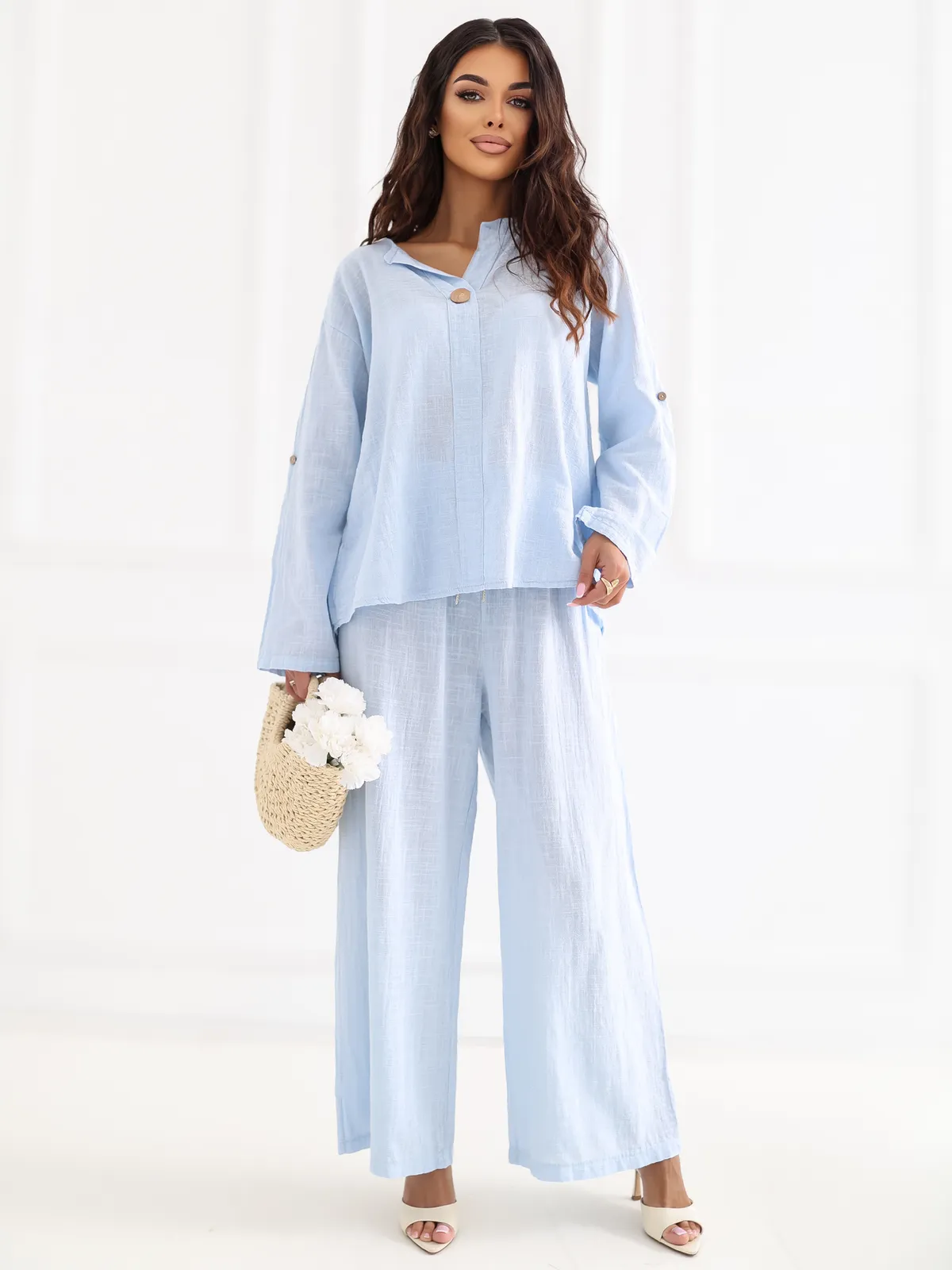 Luźne spodnie typu palazzo z wysokim stanem - zdjęcie 1