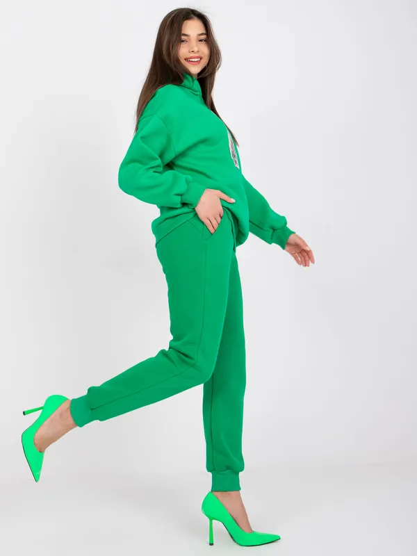 Oversize bluza z kapturem i aplikacją - widok 2