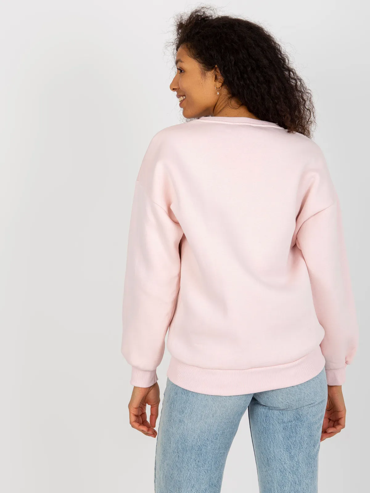 Ecru ocieplana bluza oversize z nadrukiem - zdjęcie 1