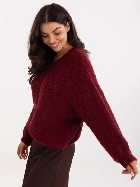 Sweter oversize o luźnym kroju z warkoczem