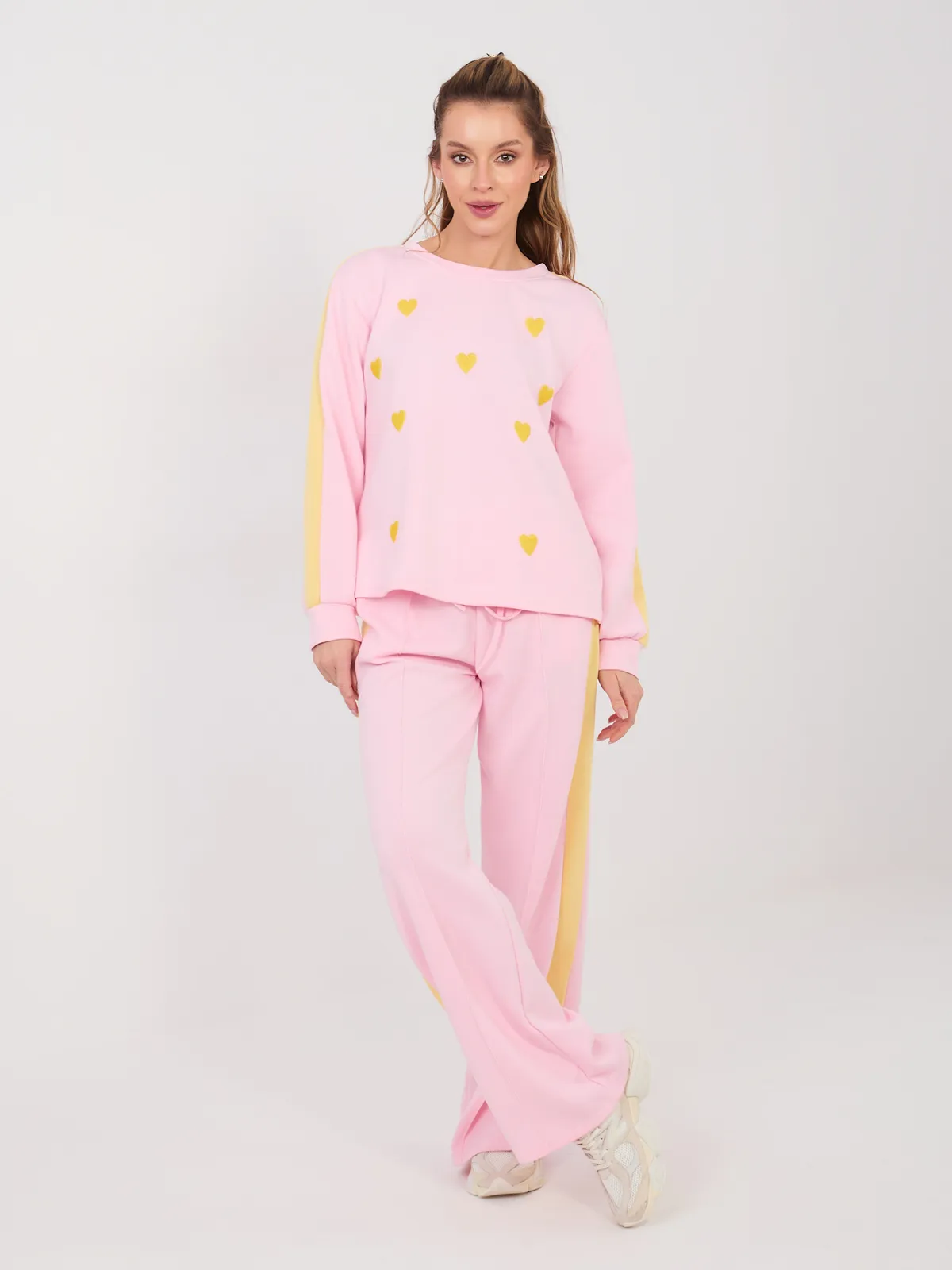 Casualowe spodnie dresowe z szerokimi nogawkami - zdjęcie 1