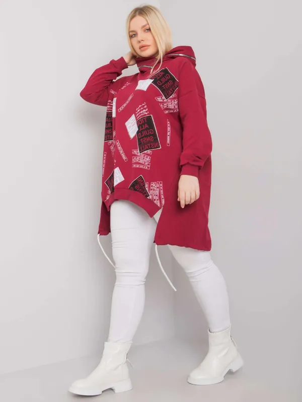 Ciemnoniebieska bluza plus size z nadrukiem i aplikacją - widok 2