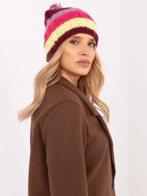 Czapka z pomponem w pasy casualowa - widok 2