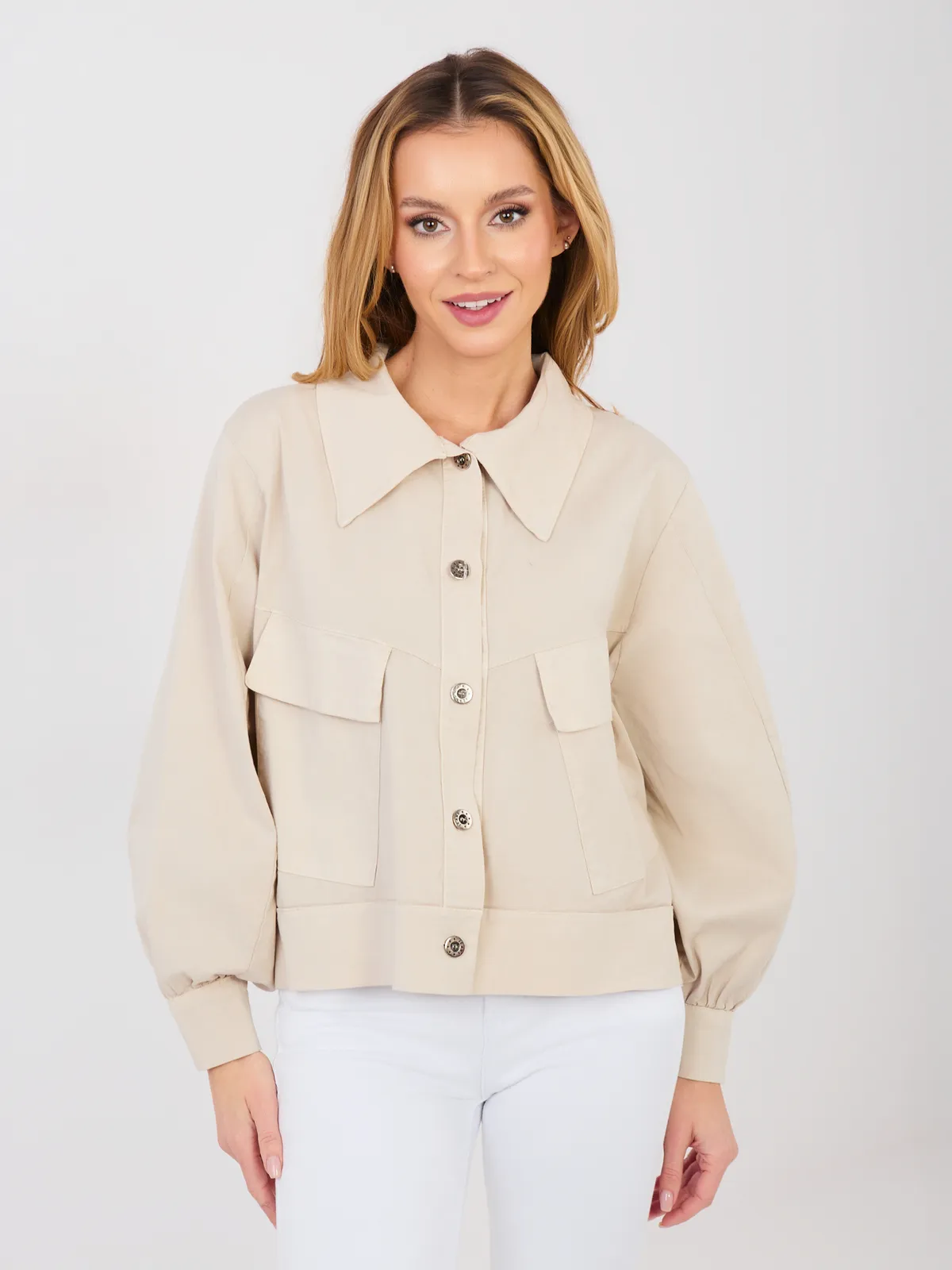 Krótka kurtka typu safari z bufiastymi rękawami - zdjęcie 1