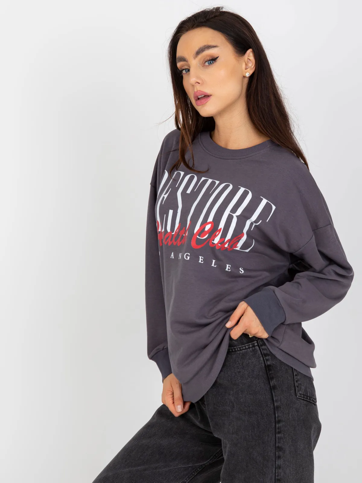 Ciemnoszara bawełniana bluza z nadrukiem - zdjęcie 5