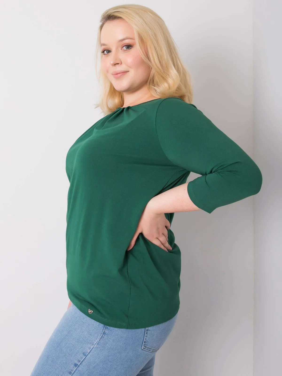 Czarna bluzka plus size bawełniana - zdjęcie 4
