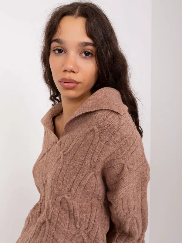Jasnofioletowy dzianinowy sweter w warkocze - widok 2