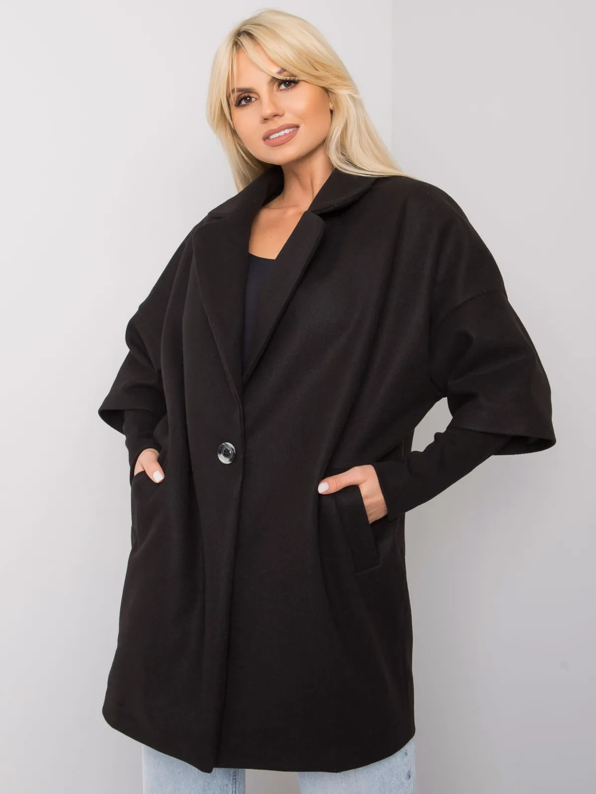 RUE PARIS Ciemnozielony płaszcz oversize - zdjęcie 3