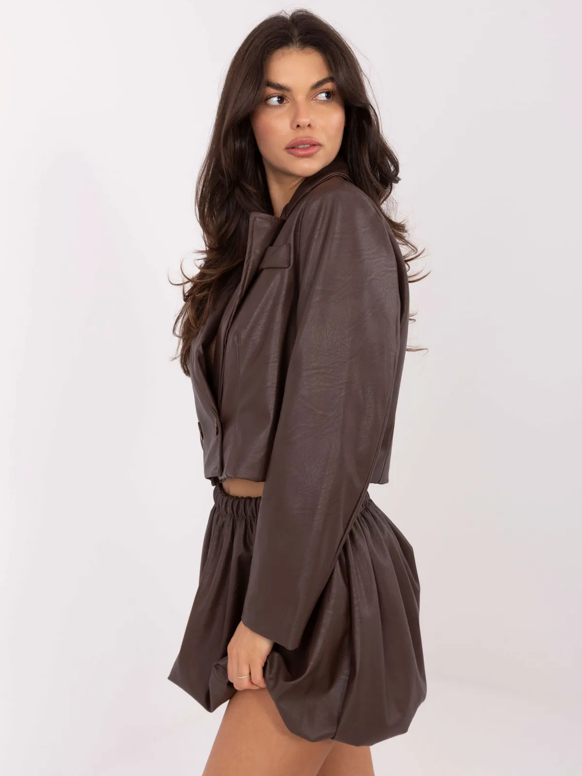 Rozkloszowana spódnica mini z wysokim stanem - zdjęcie 1