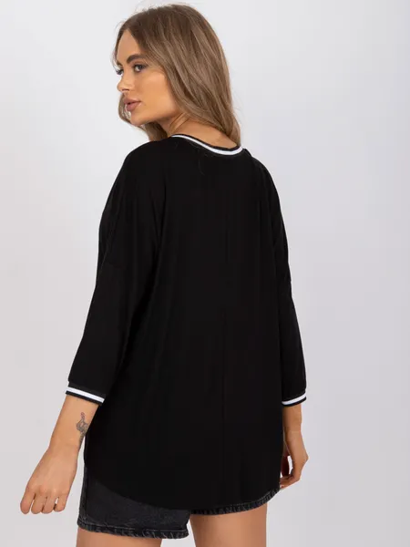Casualowa bluzka oversize z dekoltem w serek