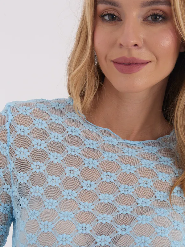 Ażurowa bluzka z długim rękawem w stylu retro