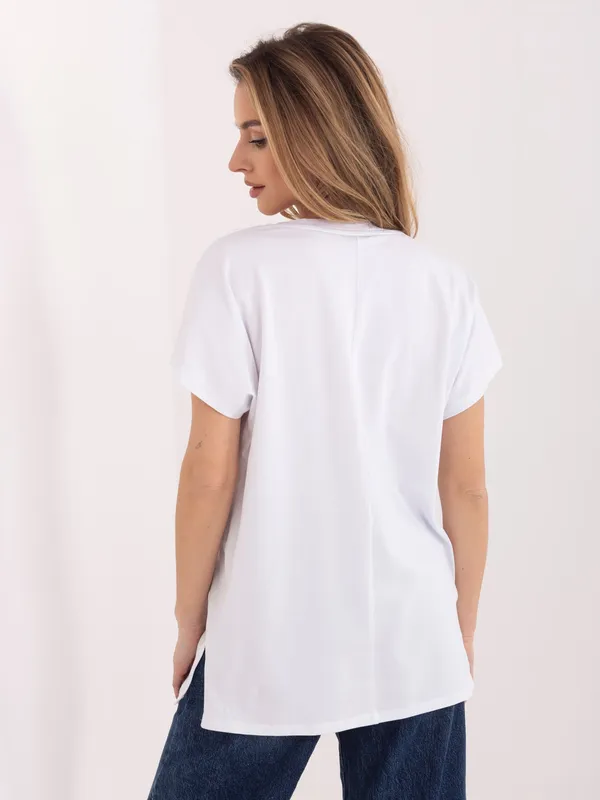 Casualowy T-shirt oversize z nadrukiem napisu - widok 2