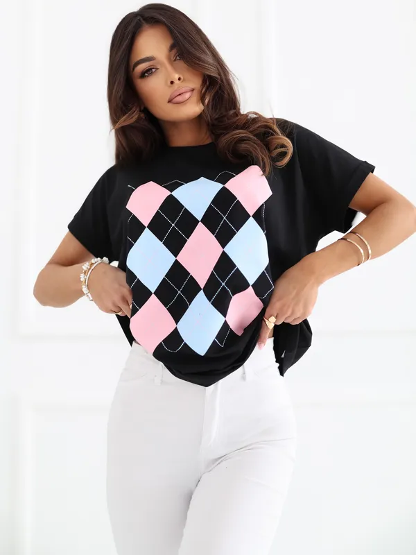 T-shirt oversize z geometrycznym wzorem rombów - widok 2