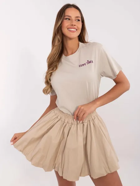T-shirt z printem w klimacie retro