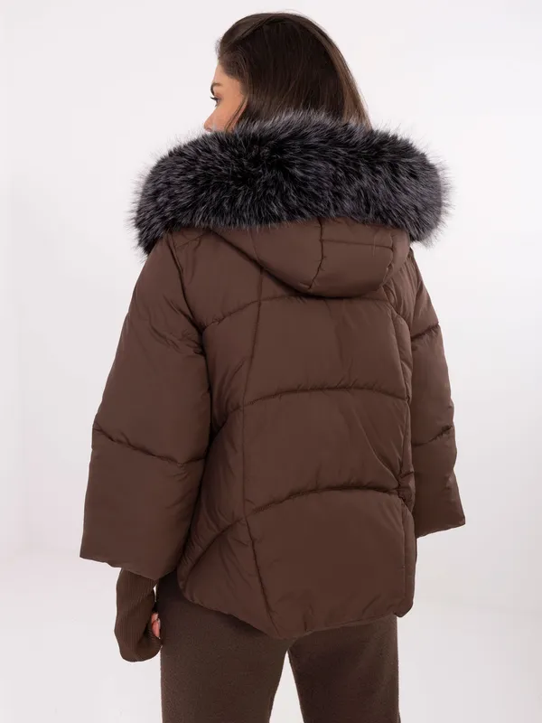 Pikowana kurtka oversize z futrzanym kapturem - widok 2