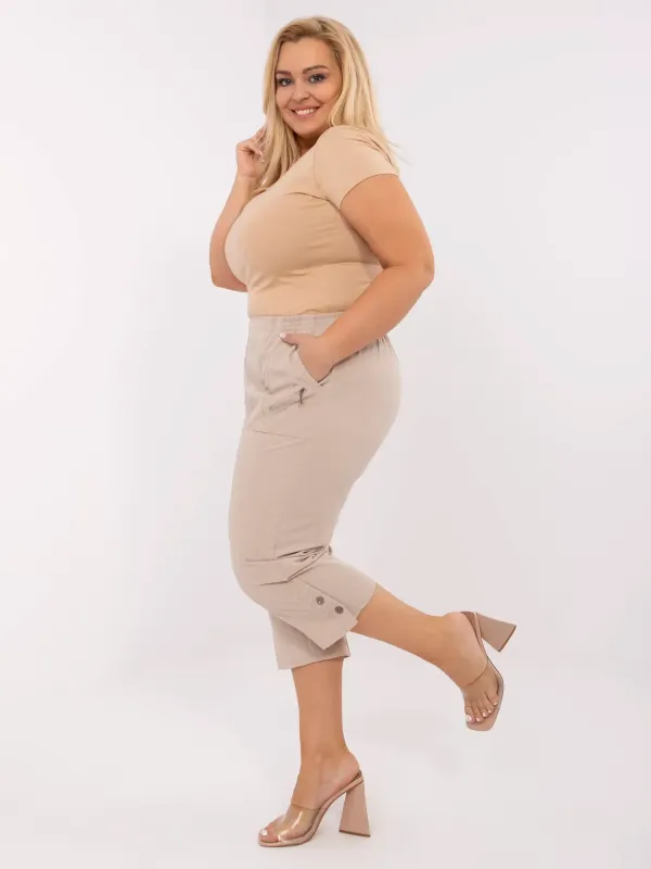 Wygodne spodnie typu rybaczki z ozdobnymi guzikami