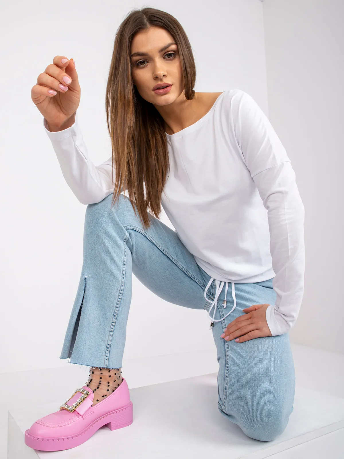 Casualowa bluzka typu oversize z obniżoną linią ramion - zdjęcie 1