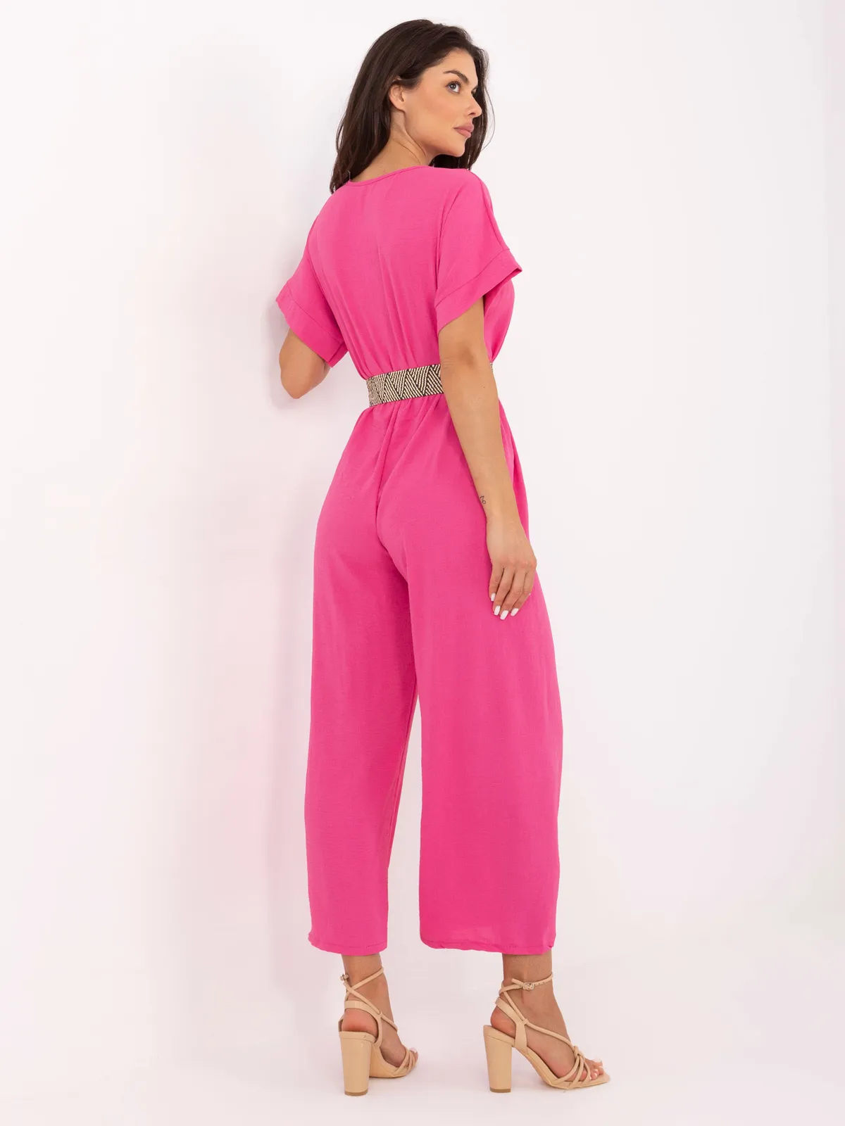 Kombinezon o kroju palazzo z ozdobnym pasem - zdjęcie 1