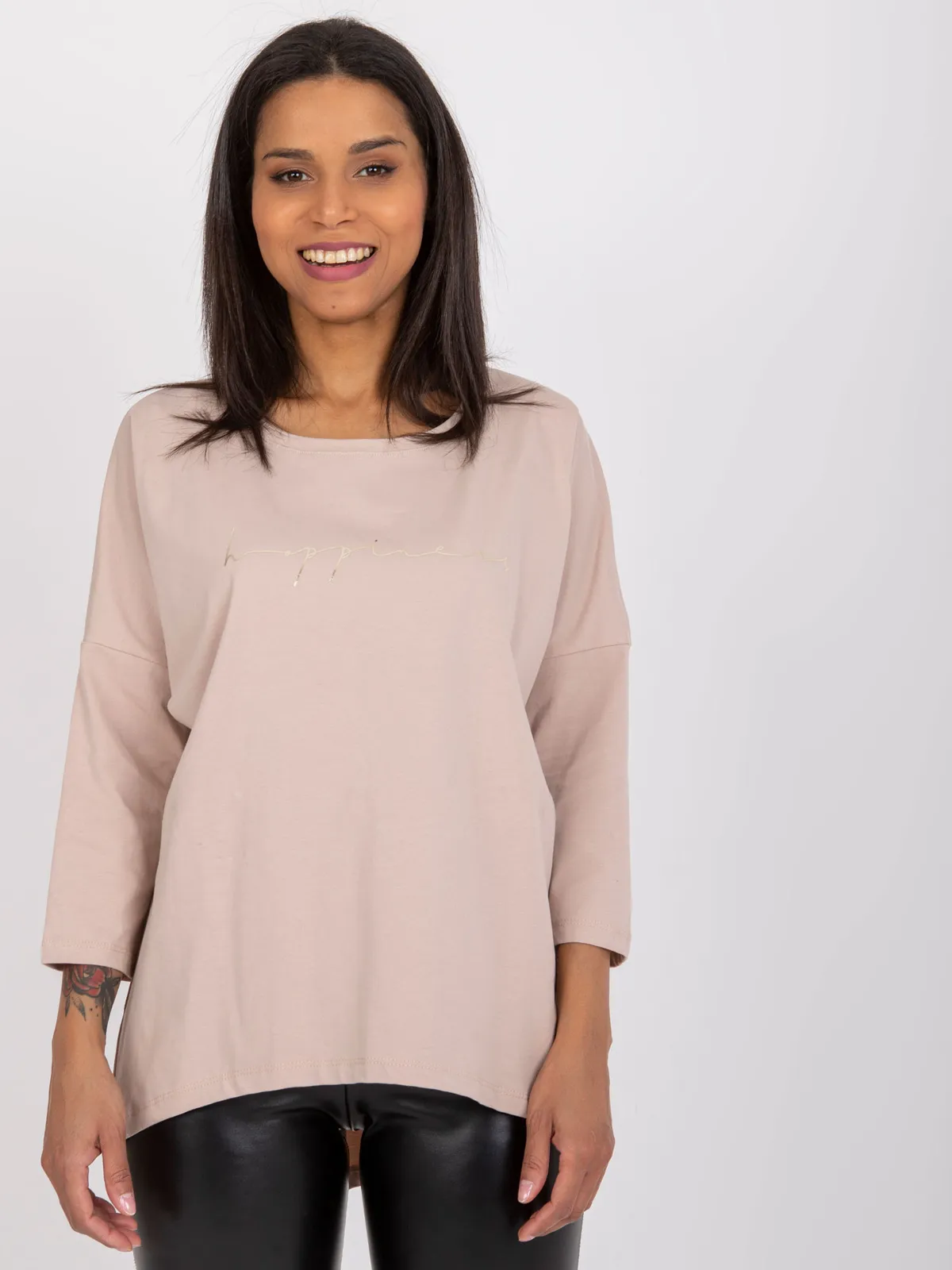 Casualowa bluzka oversize z ozdobnym nadrukiem - zdjęcie 1