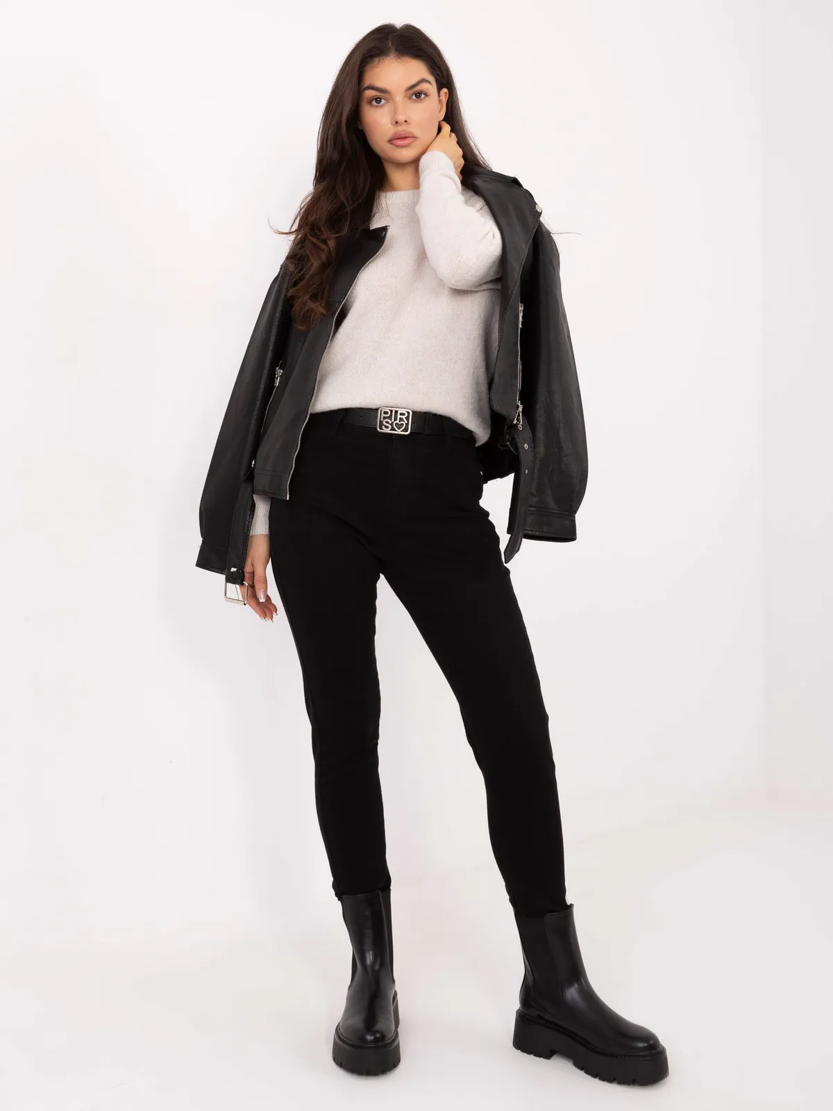 Dopasowane spodnie z wysokim stanem i paskiem - zdjęcie 1