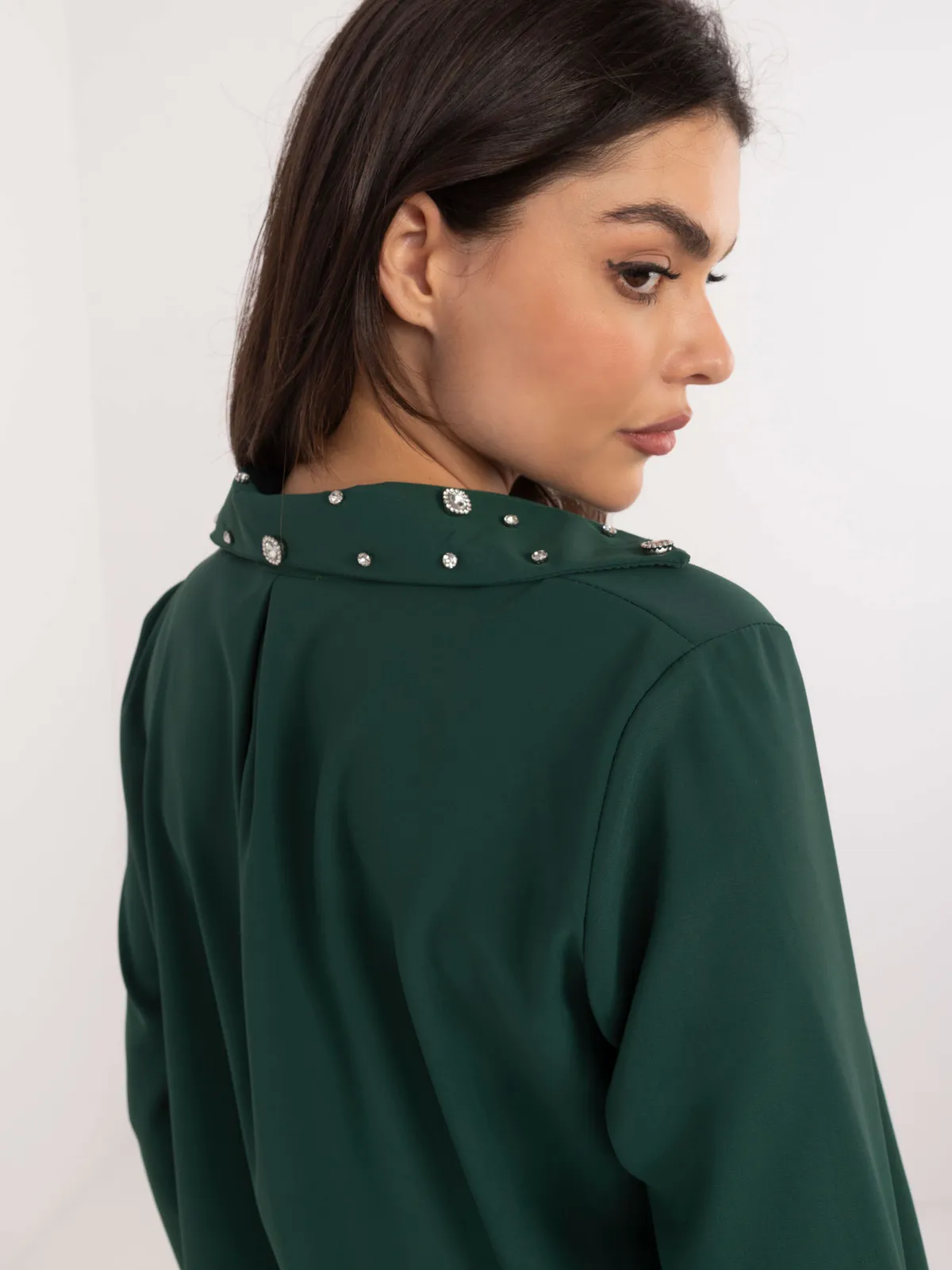 Koszula wizytowa z ozdobnym kołnierzykiem zdobionym cyrkoniami - zdjęcie 1