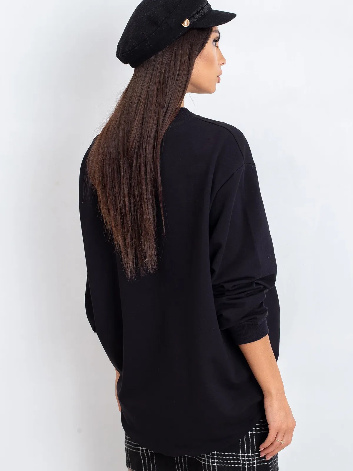Czarna bawełniana bluza basic - zdjęcie 3