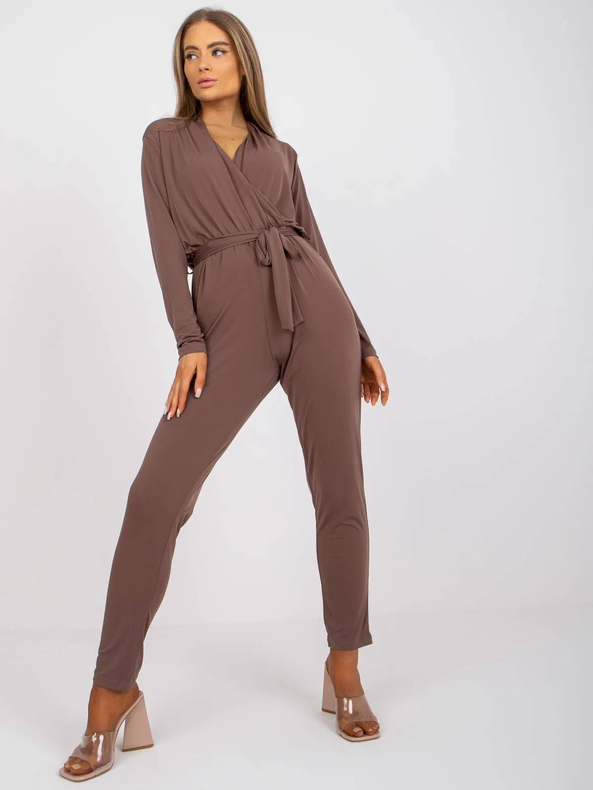 Kombinezon wizytowy z kopertowym dekoltem i wiązaniem - zdjęcie 1