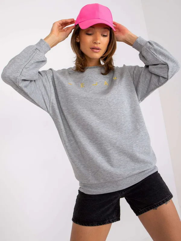 Bluza oversize z haftowanym napisem w stylu casual