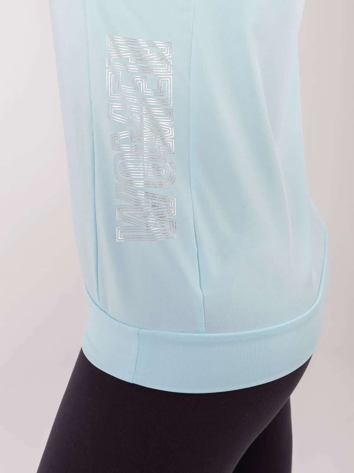 TOMMY LIFE Biała bluza z kapturem - zdjęcie 4