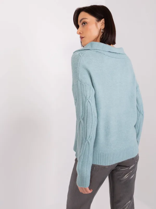 Jasnofioletowy dzianinowy sweter w warkocze - widok 2