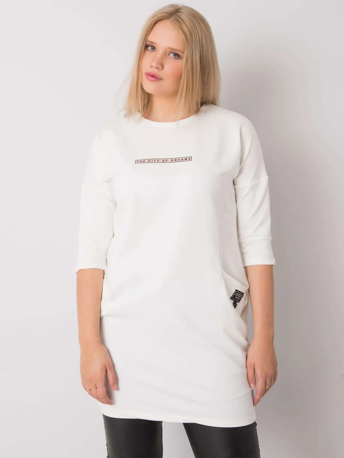 Ecru bawełniana sukienka plus size - zdjęcie 2