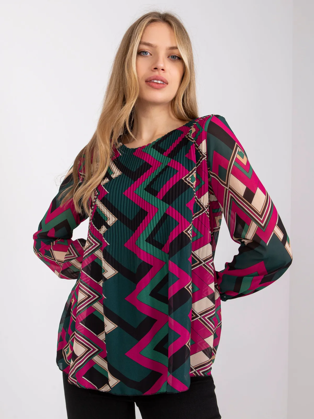 Plisowana bluzka z geometrycznym wzorem w stylu retro - zdjęcie 1