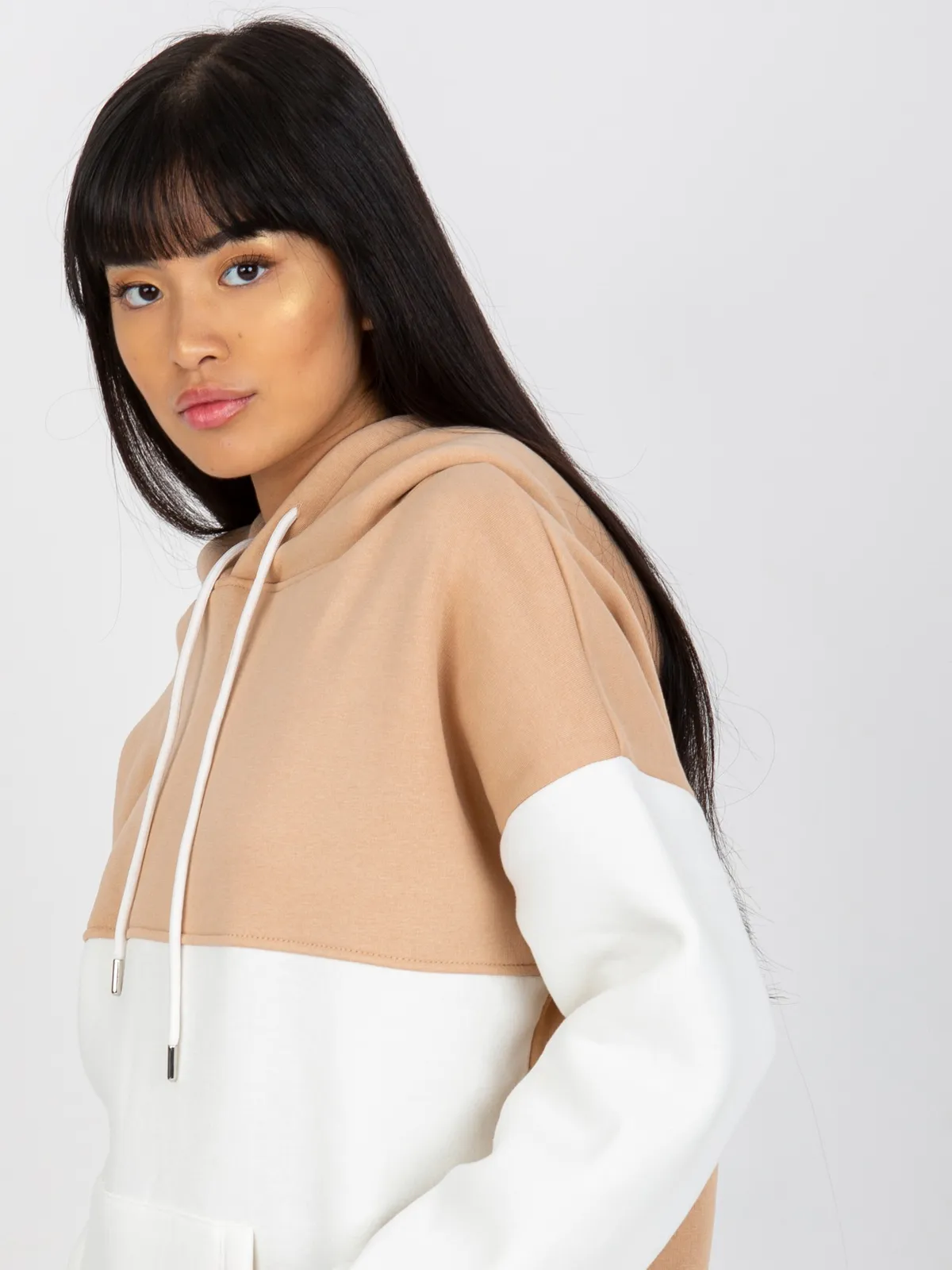 Zielono-ecru dresowa bluza basic kangurka RUE PARIS - zdjęcie 5
