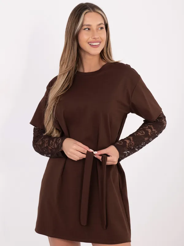 Mini sukienka o kroju oversize z ażurowymi rękawami