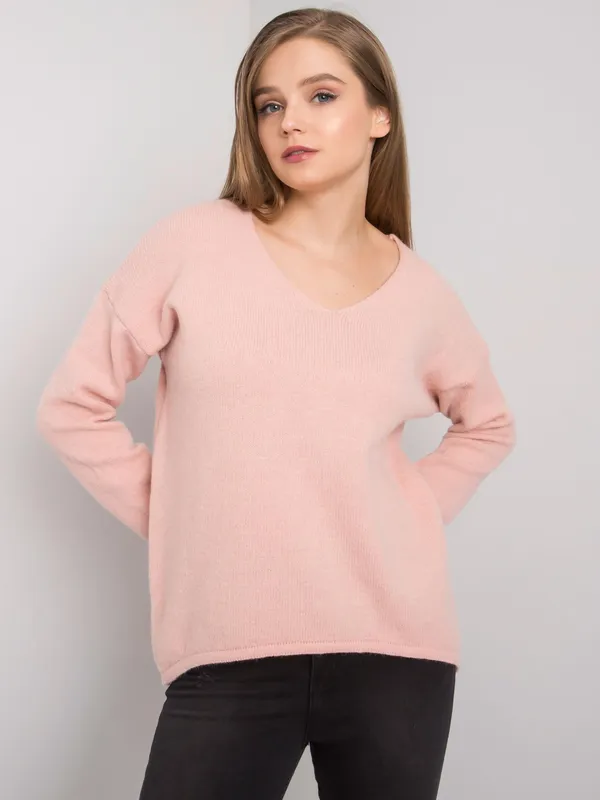 Jasnoróżowy sweter oversize
