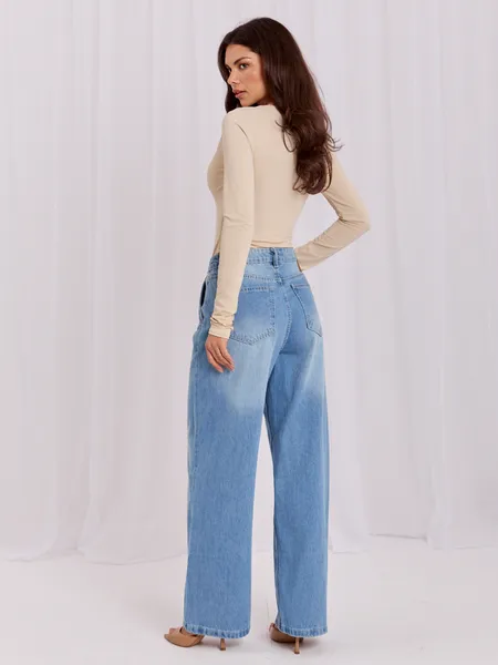 Luźne spodnie z wysokim stanem typu wide leg