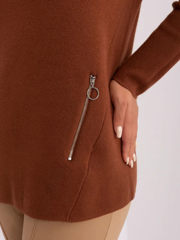Czarny damski sweter plus size z wiskozą